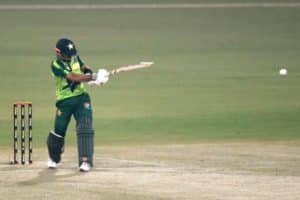 Read more about the article Rizwan smashes Pakistan to victory