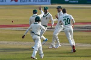 Read more about the article Proteas batsmen struggle after Nortje brilliance
