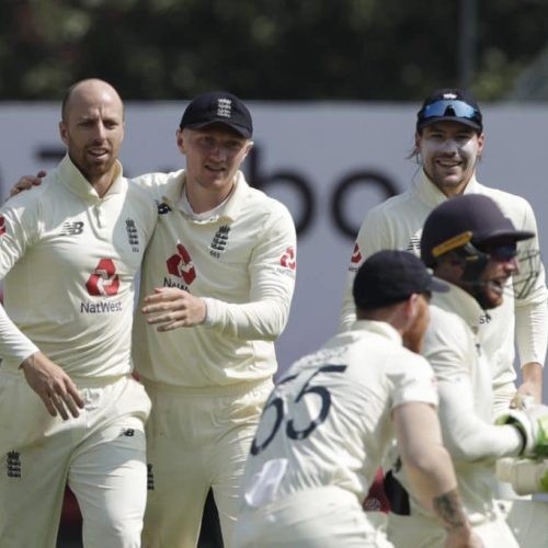 England smash India to win first Test