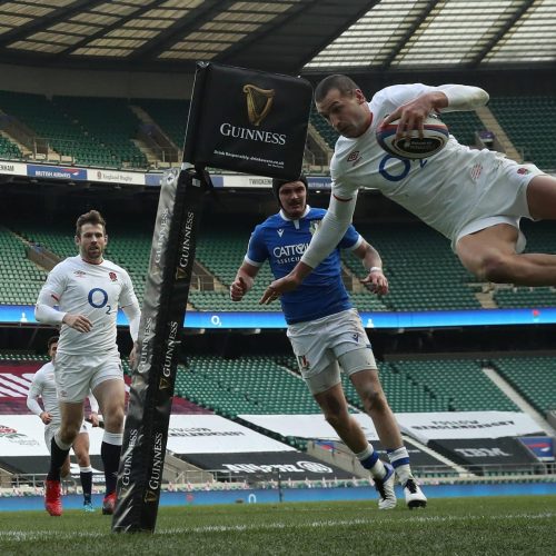 England bounce back at Twickenham