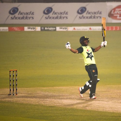 Pakistan seal series win in Lahore