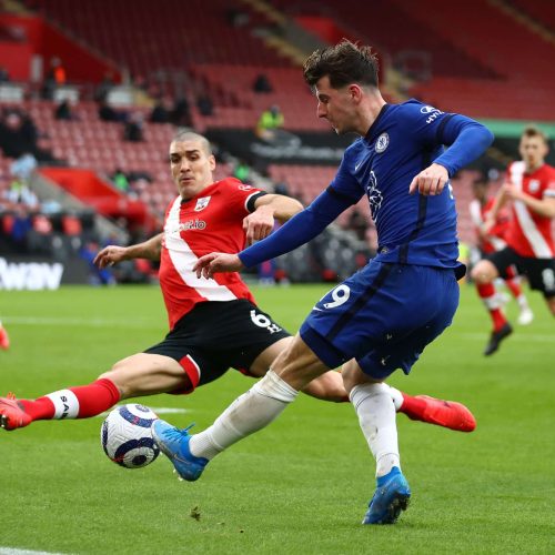 Highlights: Mount helps Chelsea draw at Southampton