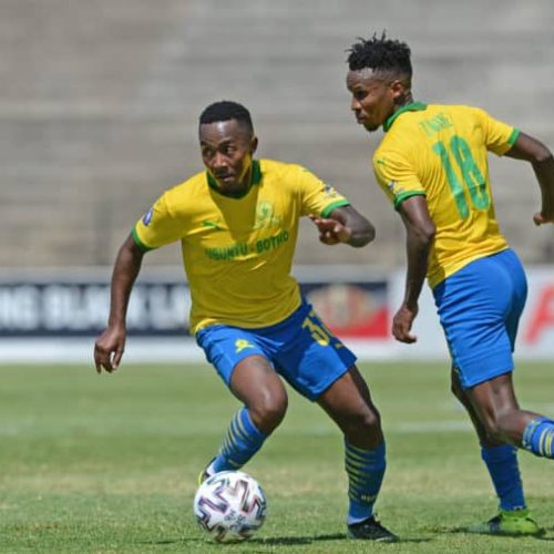 Sundowns play like a big team from England – former Man United coach