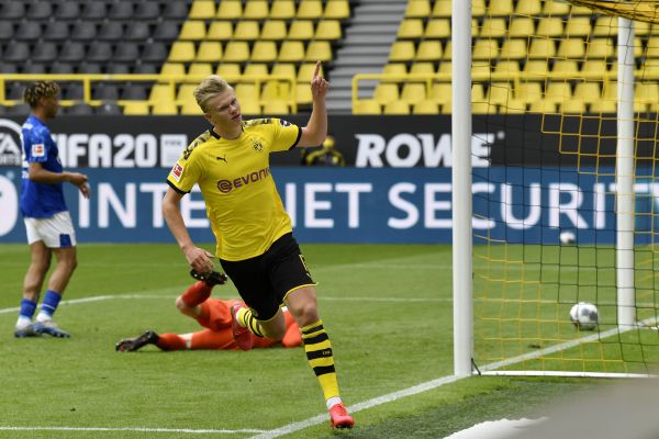 Borussia Dortmund have trick to keep Erling Haaland