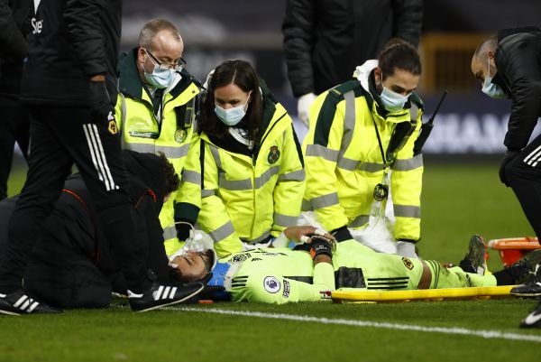 You are currently viewing Wolves goalkeeper Rui Patricio suffers head injury in defeat to Liverpool