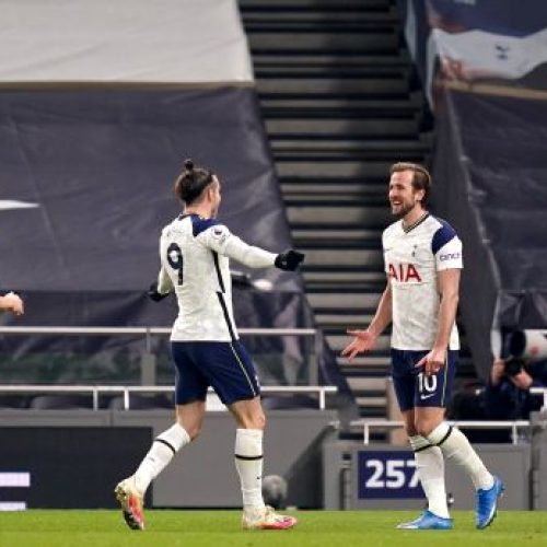 Kane, Bale at the double as Tottenham hit four past Palace