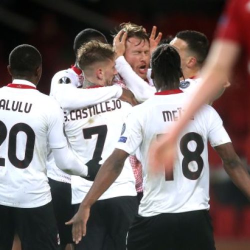 Stoppage-time Simon Kjaer header denies Man United victory against AC Milan