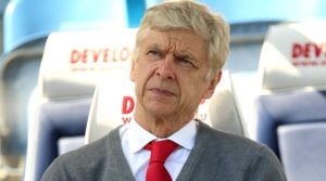 Read more about the article Wenger urges supporters to keep the faith with Arsenal