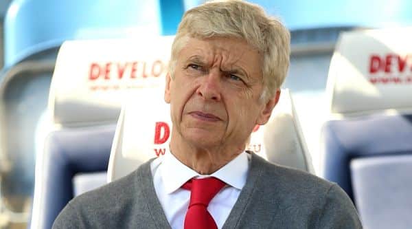 You are currently viewing Wenger urges supporters to keep the faith with Arsenal