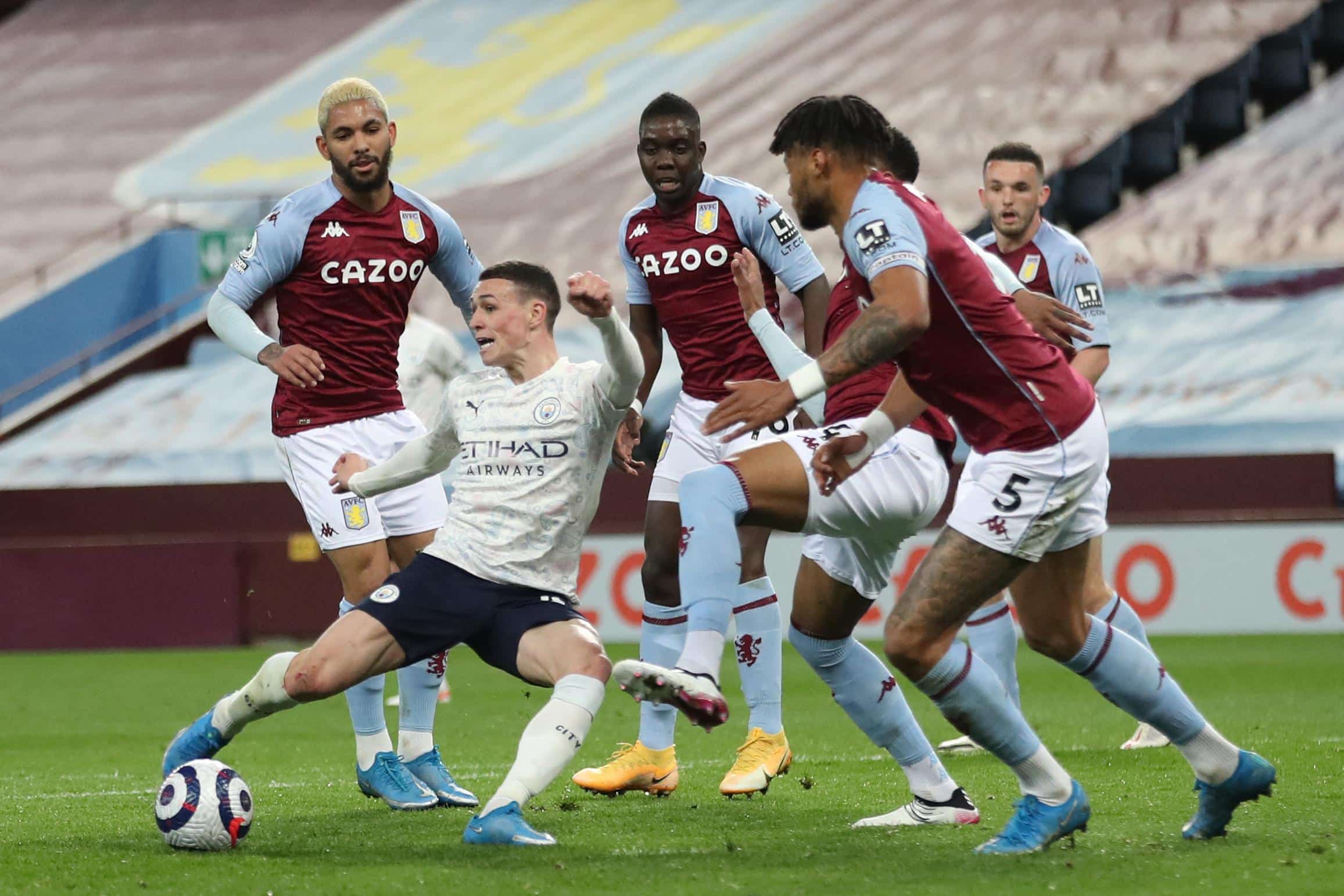 You are currently viewing Foden shines again as Man City edge Aston Villa