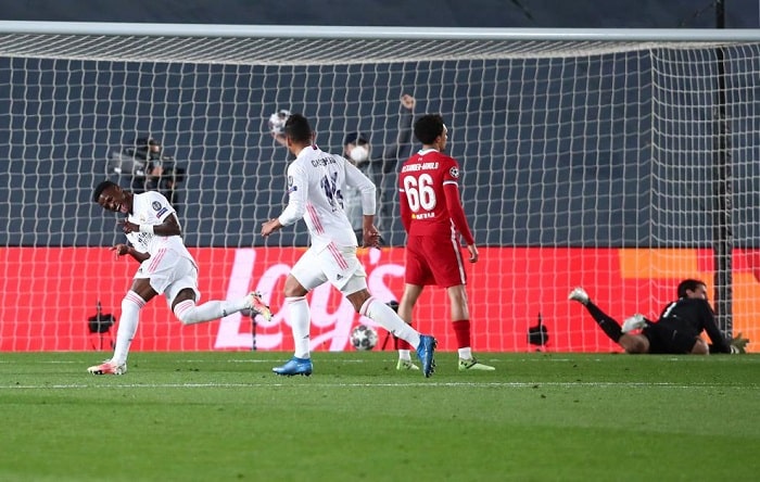 You are currently viewing Vinicious Jnr fires Real Madrid to comfortable win over Liverpool