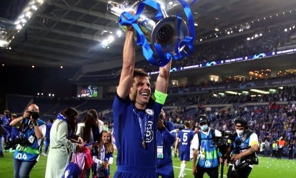 You are currently viewing It is amazing – Azpilicueta elated to lift first trophy as Chelsea captain