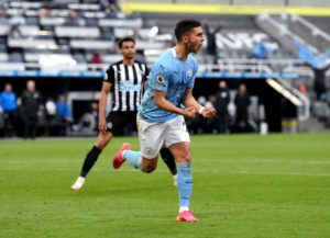 Read more about the article Man City edge Newcastle United in seven-goal thriller