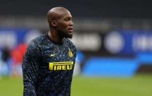 Read more about the article Lukaku’s agent dismisses Chelsea rumours