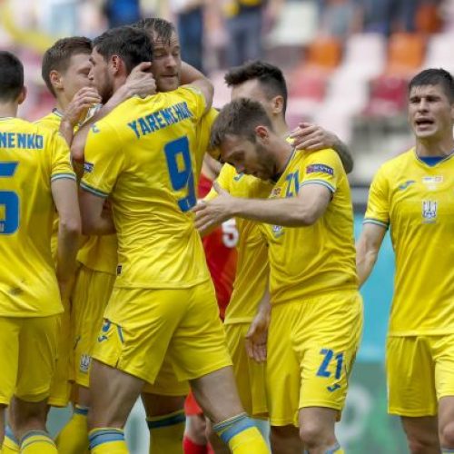 Ukraine hold off North Macedonia to keep qualification hopes alive