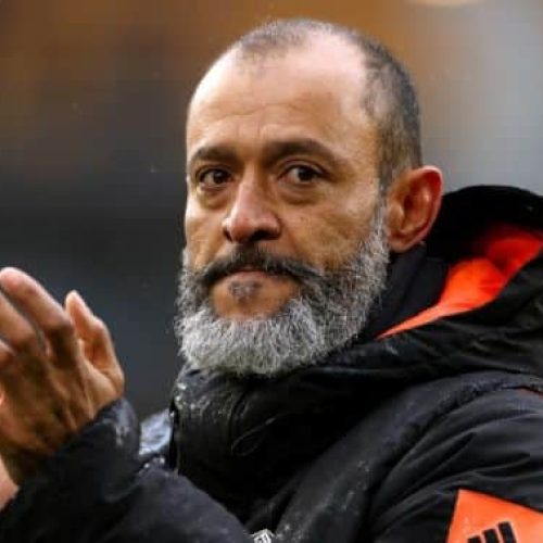 Tottenham Hotspur plan talks with Nuno Espirito Santo