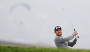 Read more about the article Oosthuizen shares US Open lead