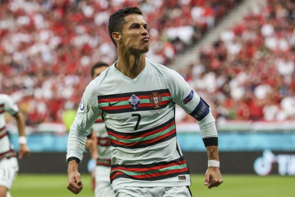 You are currently viewing Ronaldo cannot win a game on his own, says Portugal’s Fernando Santos
