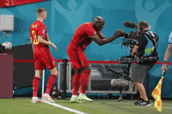 You are currently viewing Lukaku dedicates goal to Christian Eriksen as Belgium see off Russia