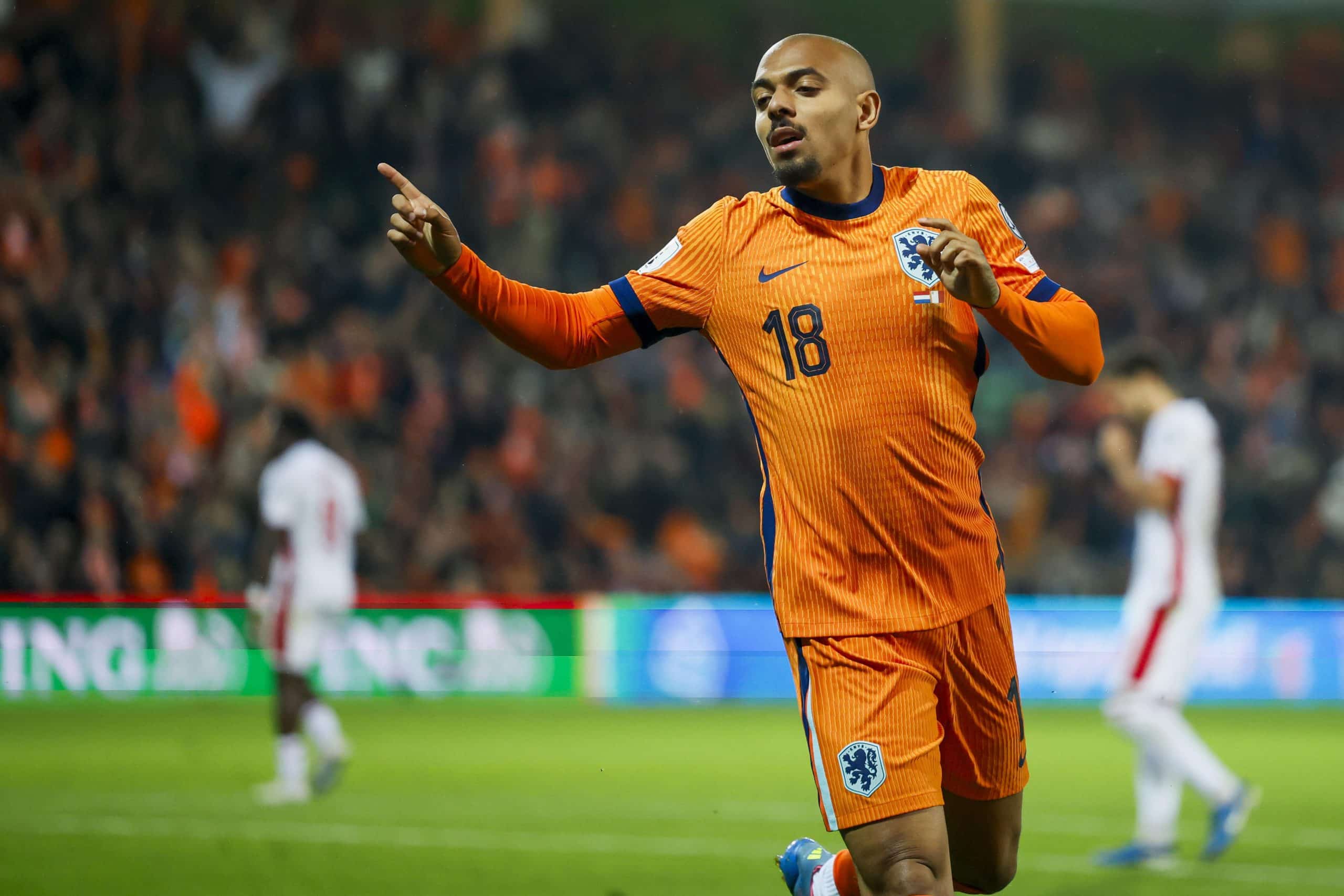 You are currently viewing Liverpool fear Borussia Dortmund could win race for Donyell Malen