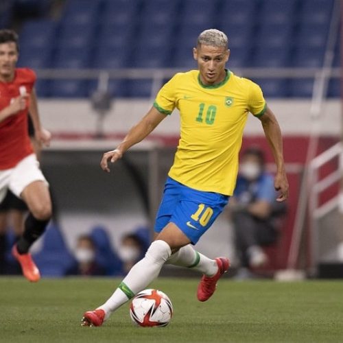 Tottenham closing on deal for Everton’s Richarlison – reports