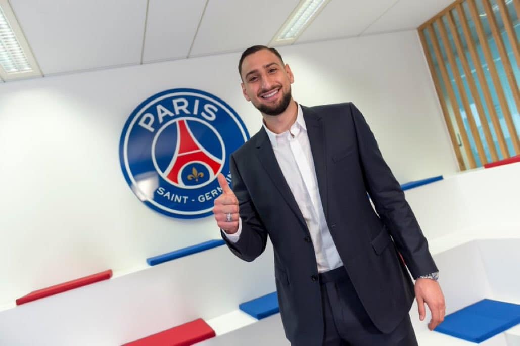 You are currently viewing Donnarumma signs five-year deal at Paris St Germain