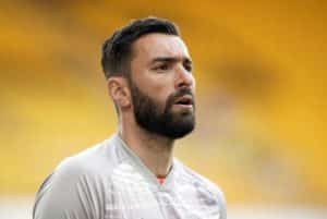 Read more about the article Patricio completes move from Wolves to Roma