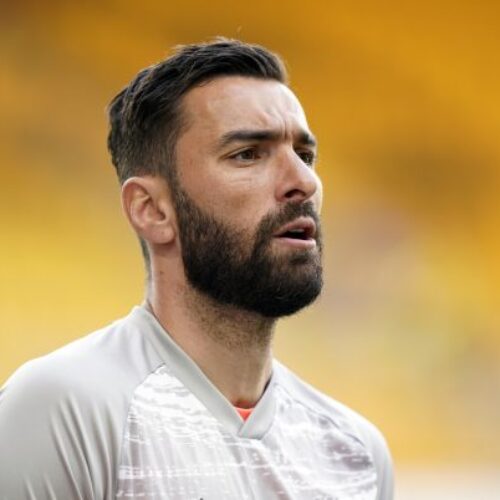 Patricio completes move from Wolves to Roma