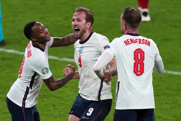 You are currently viewing In-form Kane wants to ‘finish the job’ by firing England to Euro glory