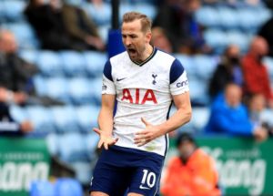 Read more about the article Tottenham maintain Kane is not for sale amid Man City interest