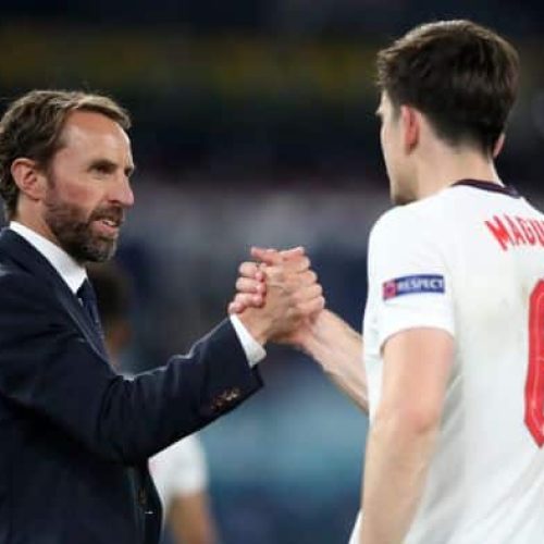 Maguire thanks Southgate for support amid calls for new deal