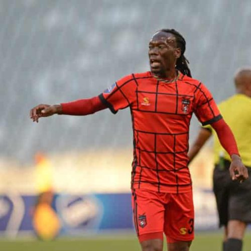 Chiefs great Reneilwe ‘Yeye’ Letsholonyane calls time on his career