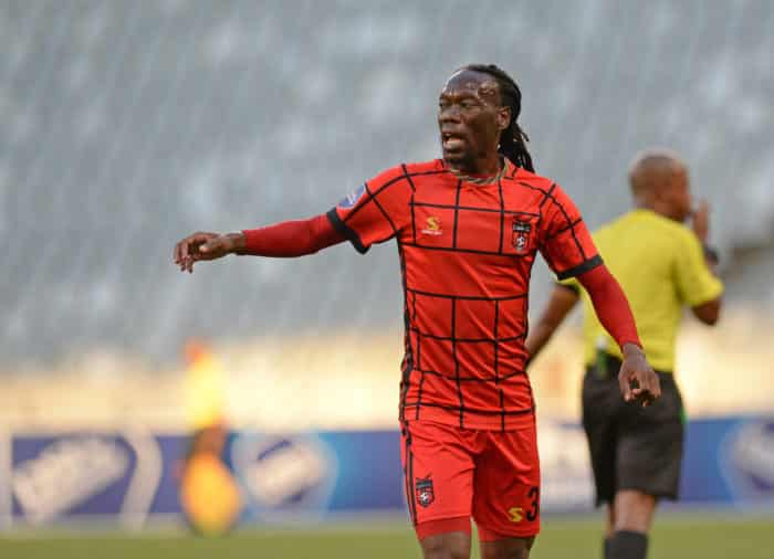 You are currently viewing Chiefs great Reneilwe ‘Yeye’ Letsholonyane calls time on his career