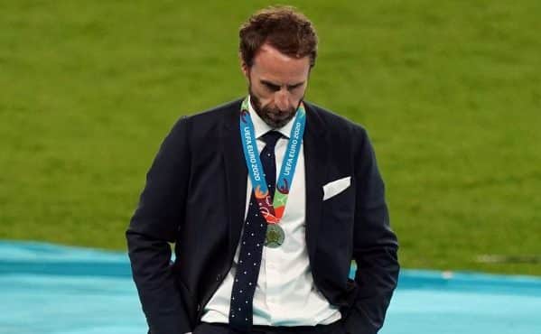 You are currently viewing Southgate needs time to reflect before signing a new England deal