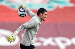 Read more about the article West Ham sign goalkeeper Areola on loan from PSG