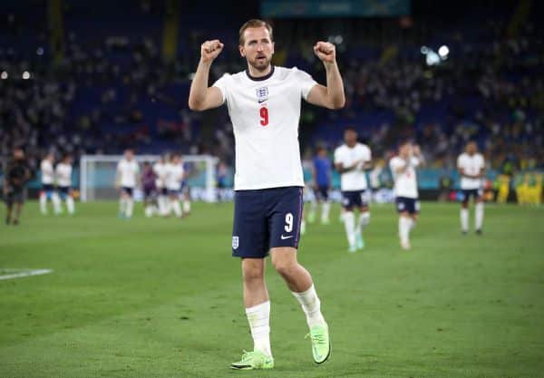 You are currently viewing Kane hopes to turn World Cup hurt into European Championship success
