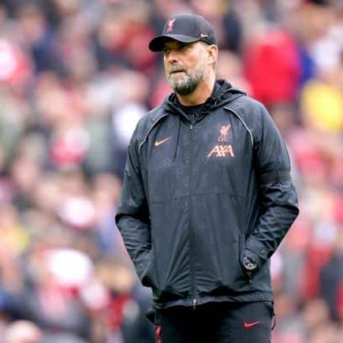 Klopp to miss Chelsea game after suspected positive Covid test