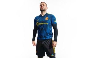 Read more about the article Man Utd reveal brand-new Adidas third shirt for the 2021-22 season