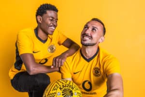 Read more about the article Kaizer Chiefs launch new kits for 2021-22 Season