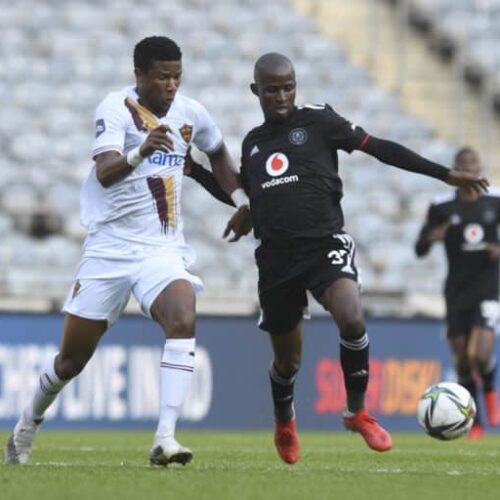 Highlights: 10-man Pirates drop points in DStv Premiership opener