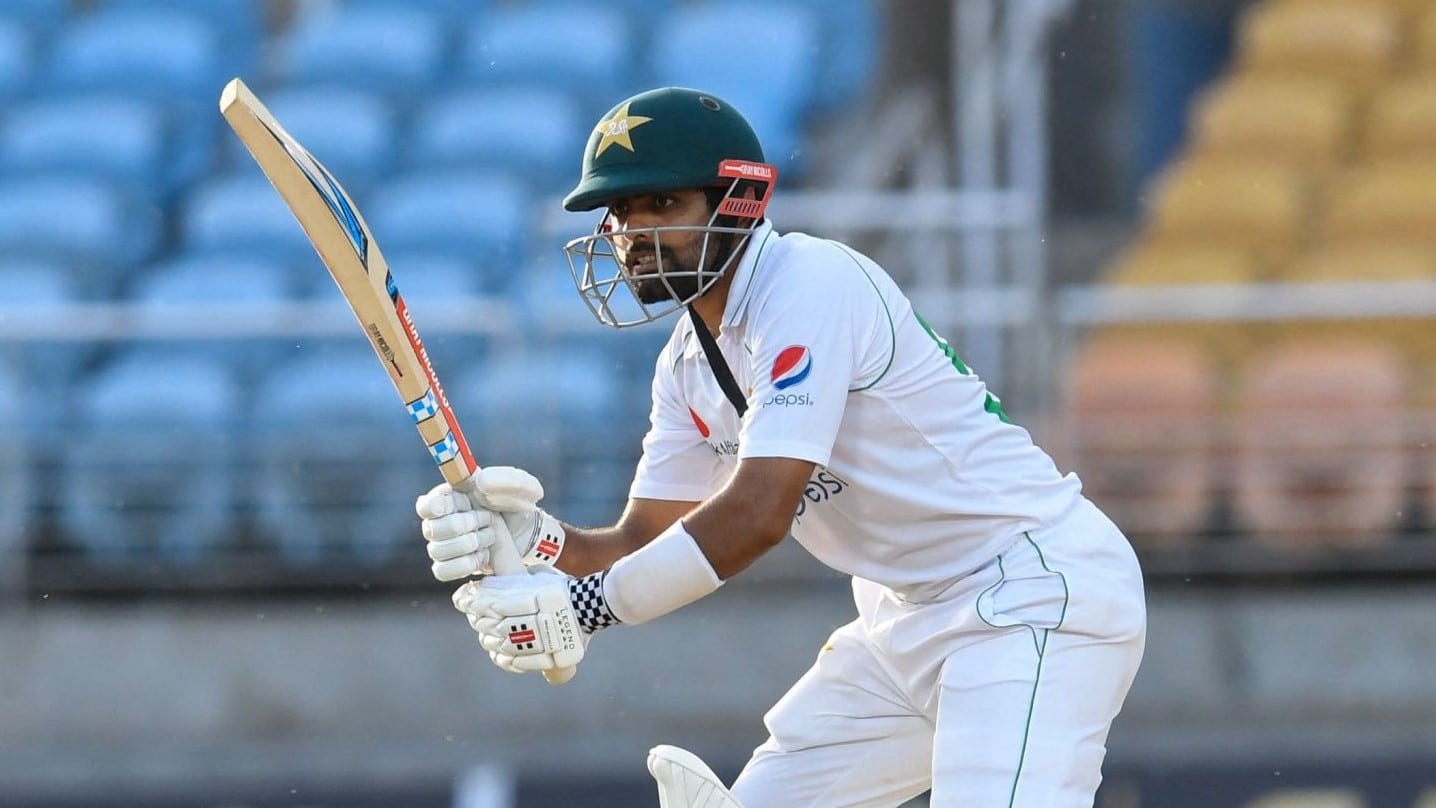 You are currently viewing Gutsy Babar keeps Pakistan hopes alive in first Test