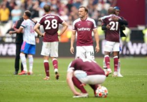 Read more about the article Moyes has no regrets over penalty call as Mark Noble miss costs West Ham