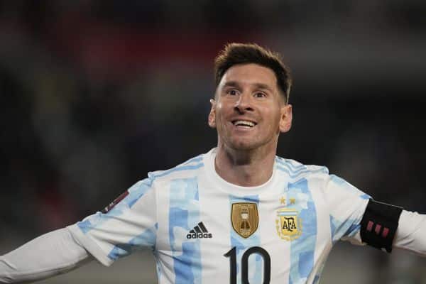 You are currently viewing Messi breaks Pele’s South American international goals record
