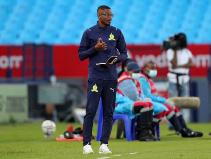 You are currently viewing Mokwena praises Sundowns’ team effort