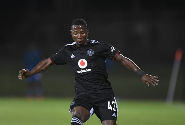 You are currently viewing Bophela reflects on making his Pirates debut