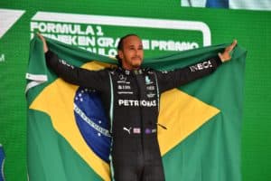 Read more about the article Hamilton wins Brazilian Grand Prix