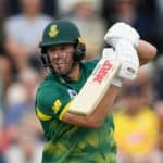 SOUTHAMPTON, ENGLAND - MAY 27: South Africa captain AB de Villiers hits out during the 2nd Royal London One Day International between England and South Africa at The Ageas Bowl on May 27, 2017 in Southampton, England. (Photo by Stu Forster/Getty Images)