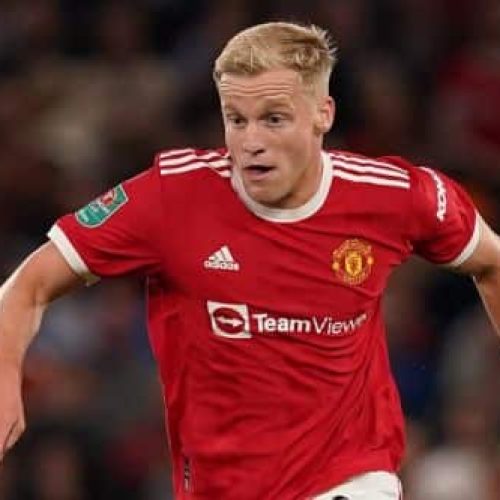 Donny van de Beek ready to force Old Trafford exit