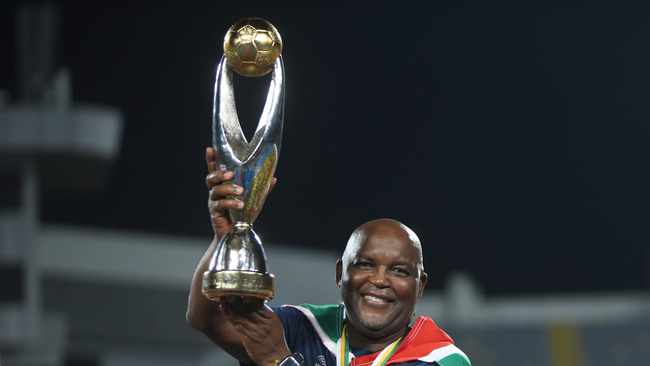 You are currently viewing Mosimane signs two-year extension with Al Ahly