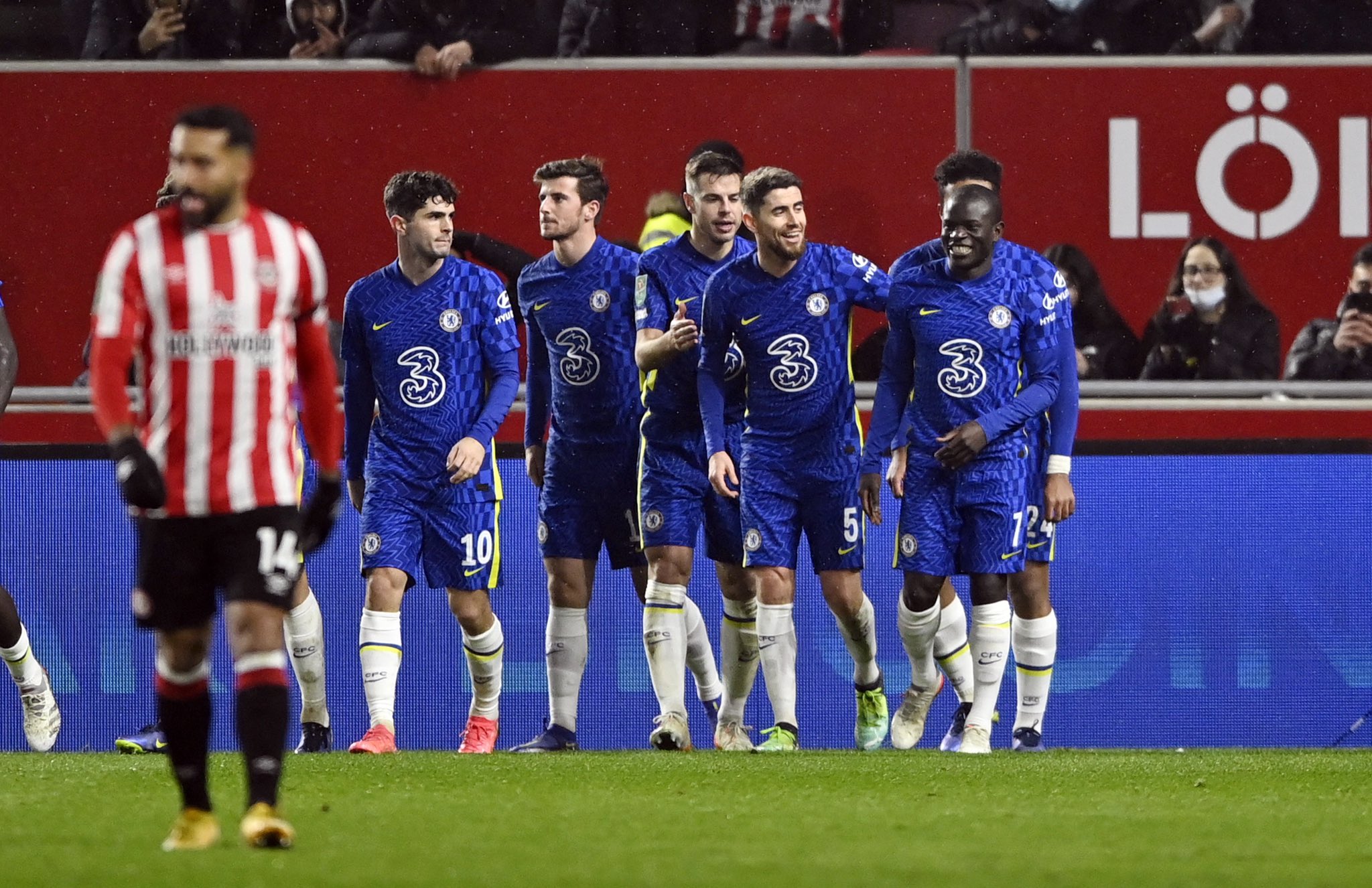 You are currently viewing Carabao Cup wrap: Chelsea, Liverpool, Spurs through to the semi-finals